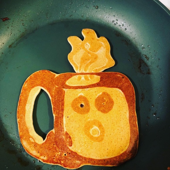 Meet your Posher, Joanna - Picture 1 of 2